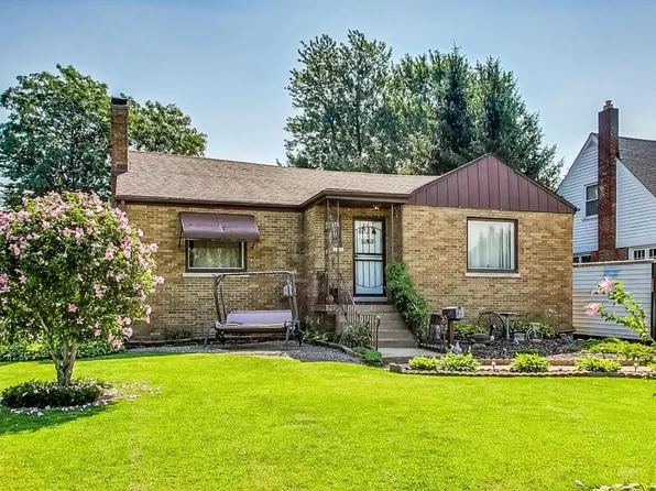 7323 Knickerbocker Pkwy, Hammond, IN 46323