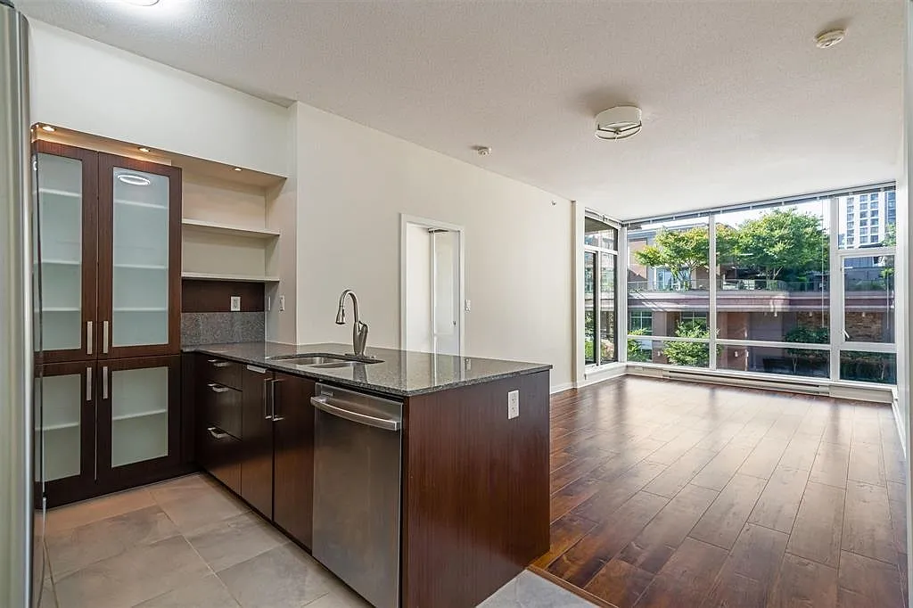 2980 Atlantic Ave #302 photo 1