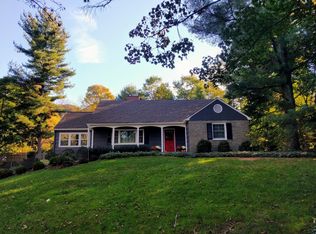 4 Townsend Rd, Mendham, NJ 07945