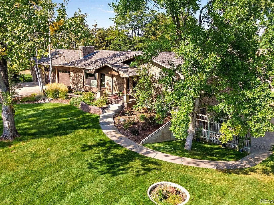 5828 Plateau Ct