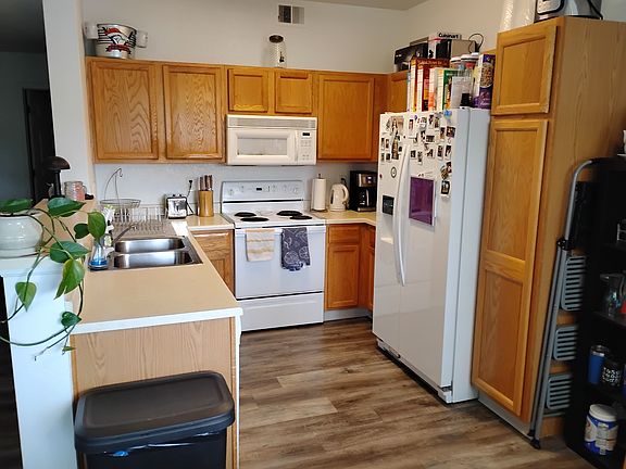 4th image of 3002 W Elizabeth St Unit 6B