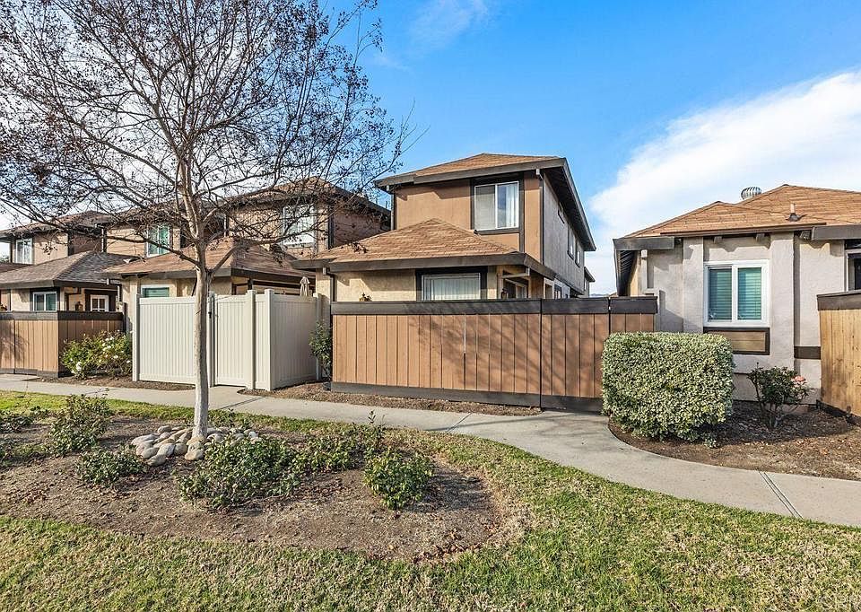 1st image of 12137 Tangelo Dr