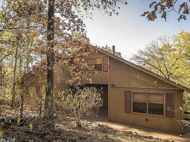 293 Katie Ln — Photo 1
