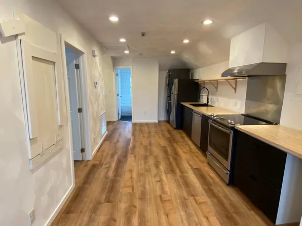 407 Jackson St #1/2, Jasper, IN 47546