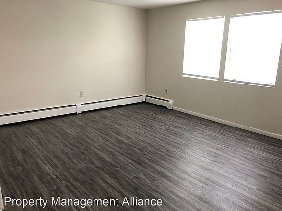 2nd image of 358 N Edwards Ave APT 9