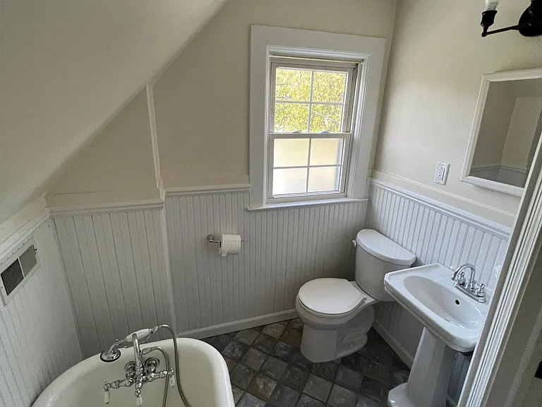 430 S Webik Ave — Photo 14