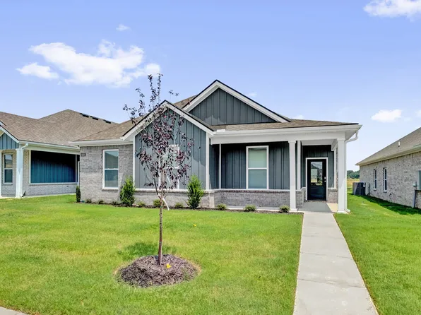 8220 Bankhead Dr, Olive Branch, MS 38654