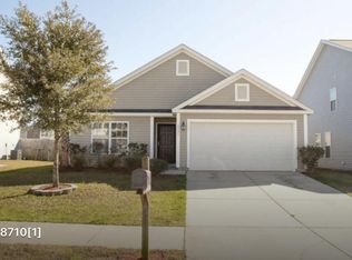 1131 Flyway Rd, Summerville, SC 29483