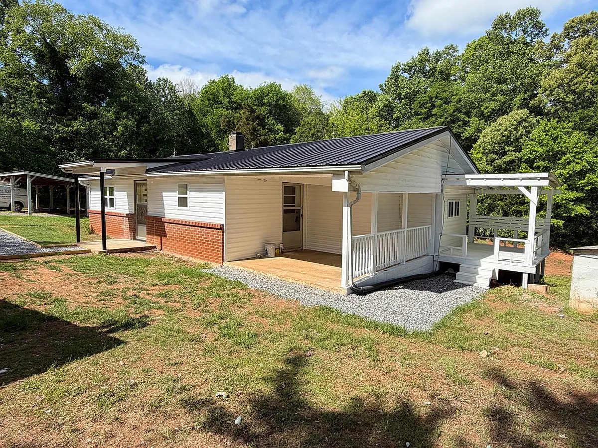 Building Photo - 4685 Harmony Hwy