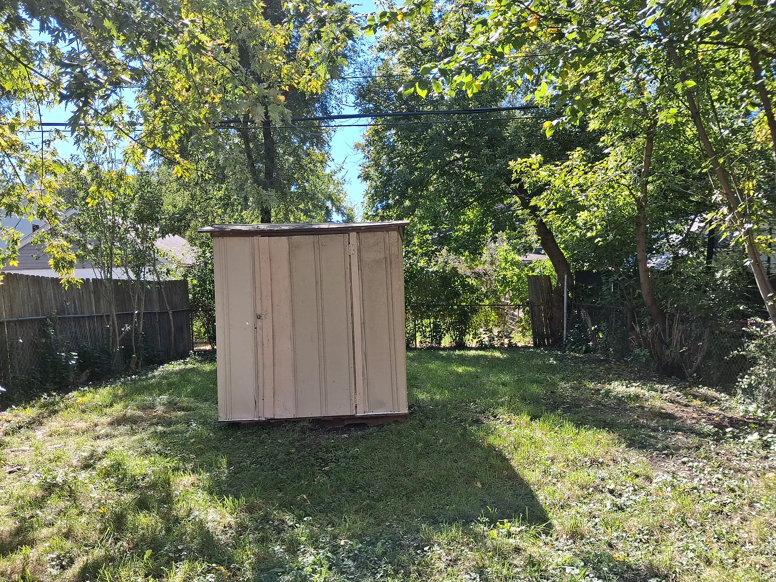 4 bed, 861 sqft, $1,400 — Photo 3
