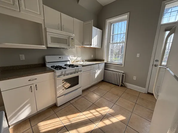 3212 Auchentoroly Ter #1F, Baltimore, MD 21217