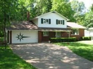 10446 Buckeye Rd, Concord Township, OH 44077