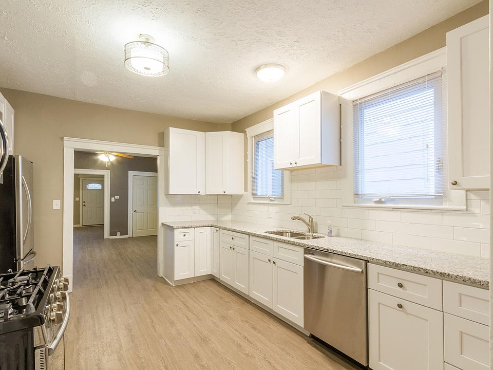1st image of 1912 W 44th St #1