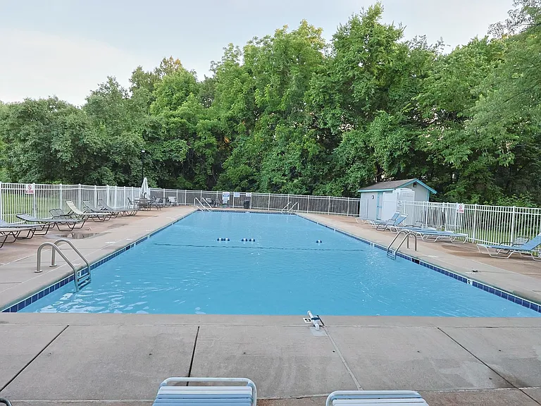 622 Rustic Valley Dr — Photo 42