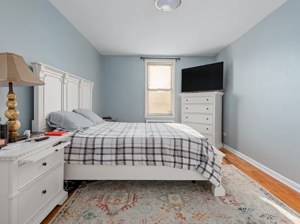 67-30 Clyde Street image 11 of 19