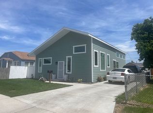 307 Avenue D, Grandview, WA