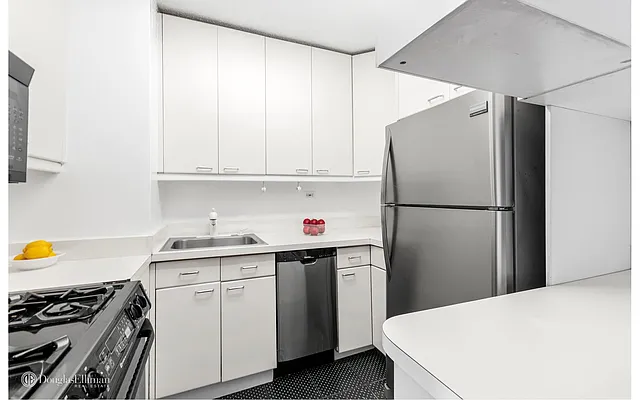 Sold by Douglas Elliman | media 3