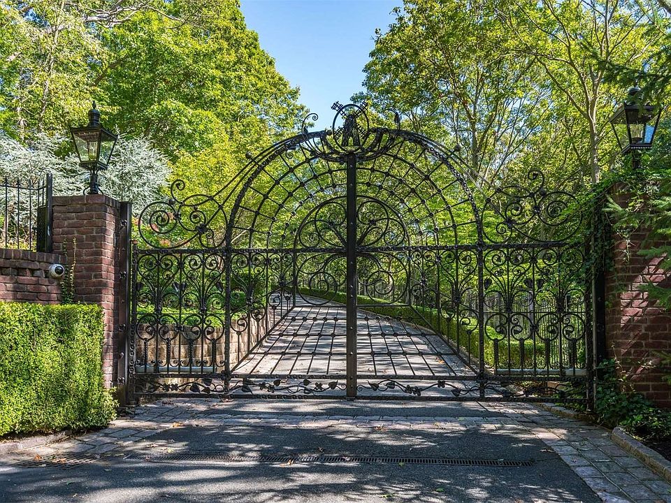 18 Gwynne Rd, Melville, NY 11747 MLS 3438650 Zillow