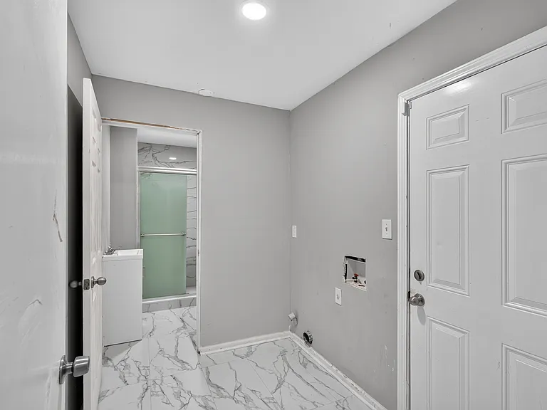 2387 Garden Ct — Photo 26