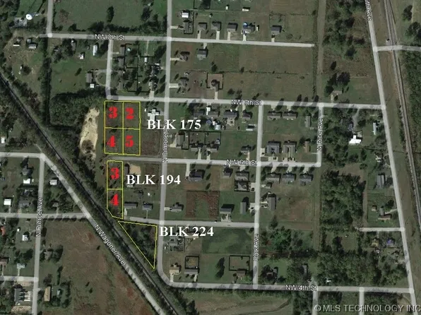 NE 7th St, Wagoner, OK 74467