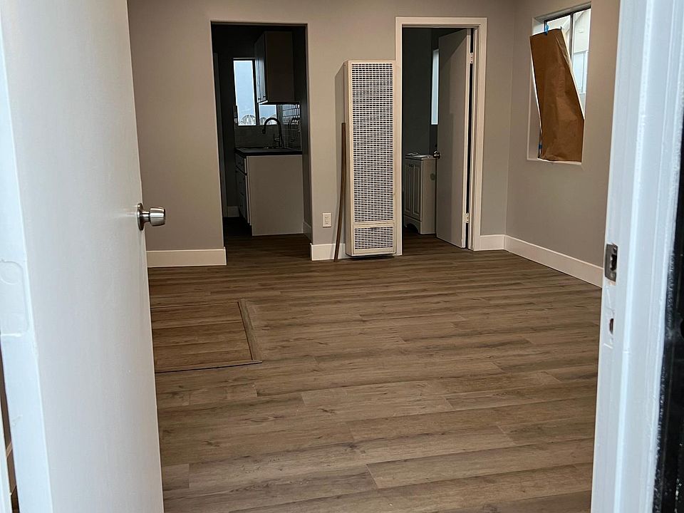 1st image of 3150 Perlita Ave