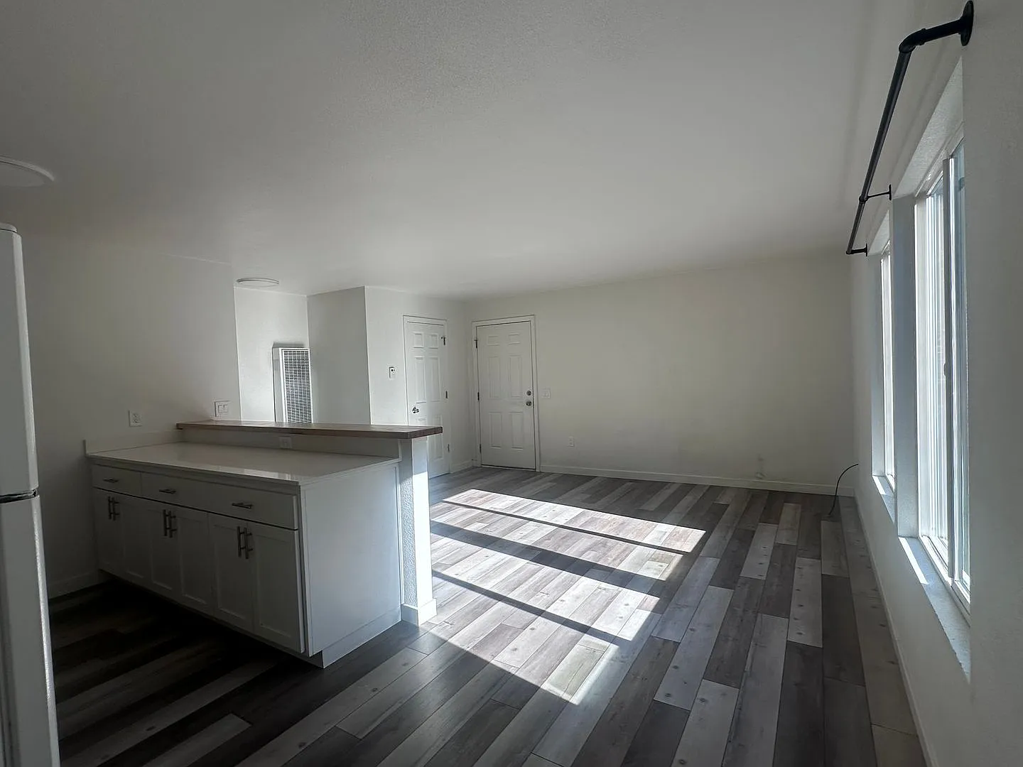 3671 Spruce Avenue — Photo 3