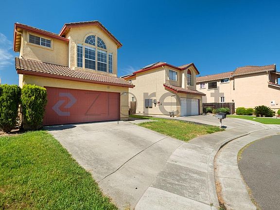 2nd image of 511 Floyd Ct