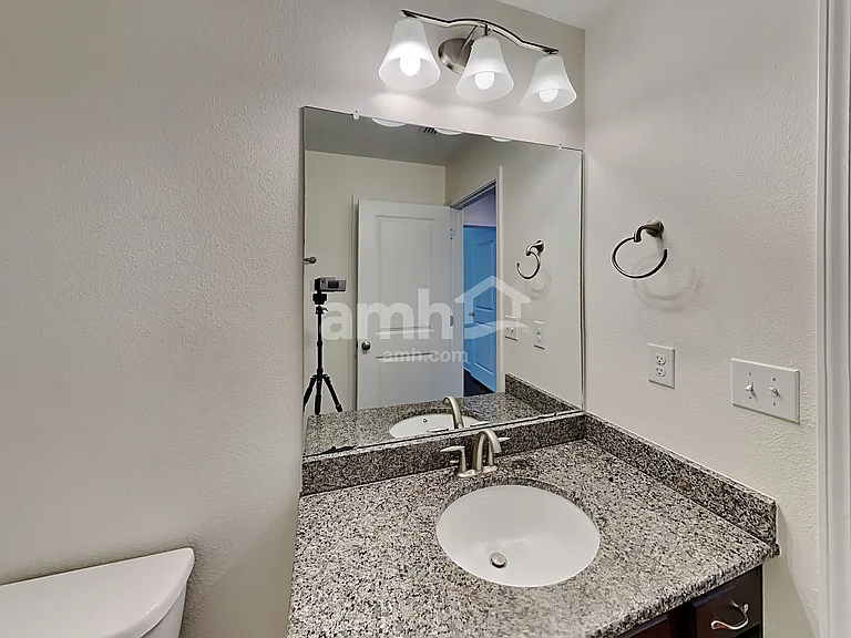 4622 Reisswood Loop — Photo 17