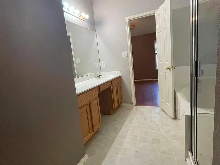 2416 Socorro Bnd — Photo 18