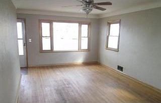 4th image of 1026 7th Ave S