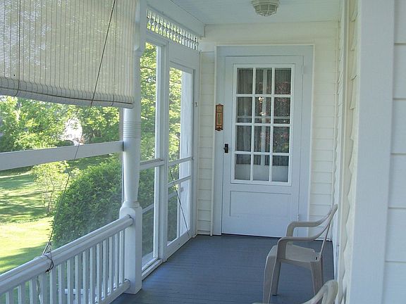 2nd image of 9 Tusten Ave