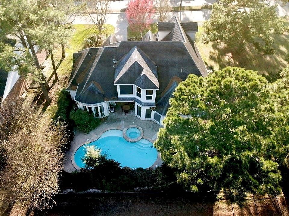 1st image of 1109 Bentwater Dr