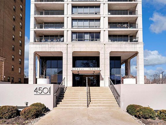2nd image of 4501 Lindell Blvd APT 12D