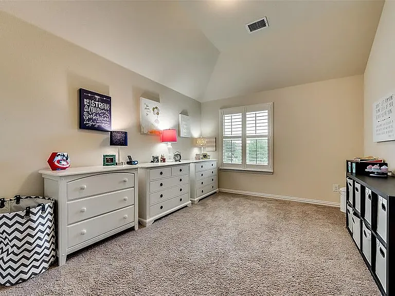 411 Sunnyside Ln — Photo 29