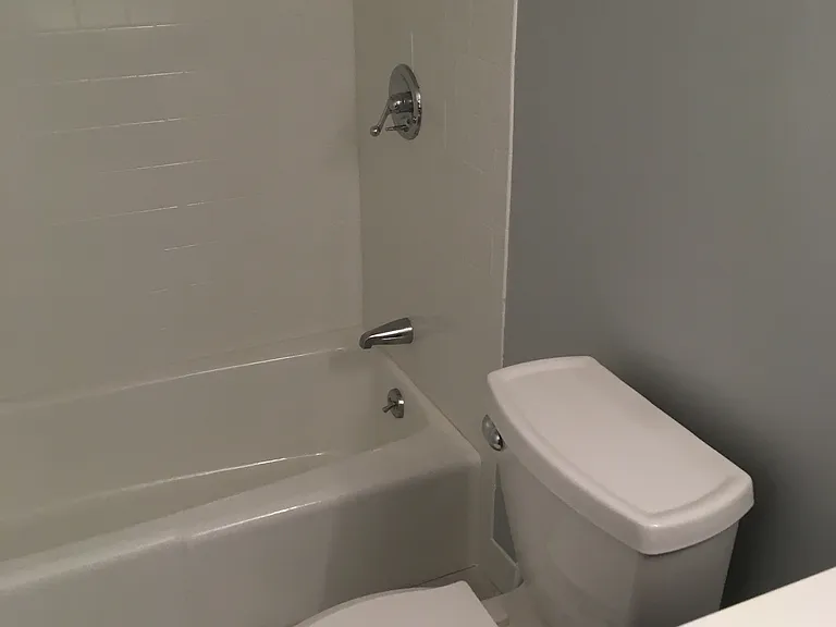 143 Hoffman Ave #403 — Photo 10