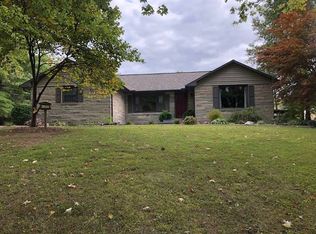 2671 E 1050th Ave, Oblong, IL 62449