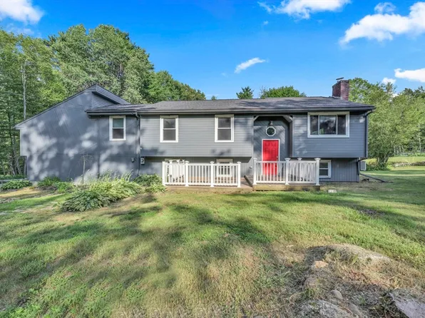 65 Breakneck Rd, Southbridge, MA 01566