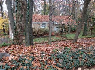 260 Danell Rd, Wayne, PA 19087