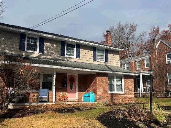 2nd image of 795 N Franklin St