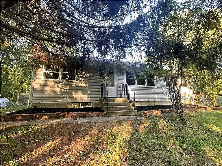 204 Stony Ford Rd — Photo 4