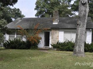 831 Kendall Dr, Poplar Bluff, MO 63901