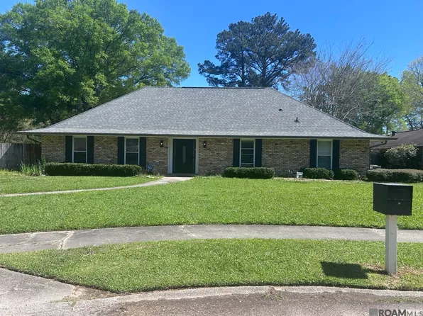 8028 Chaperral Dr, Denham Springs, LA 70726