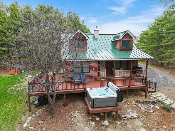 688 Main Street, Vassalboro, ME 04989