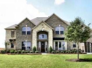 17707 Fairhaven Lake Dr, Cypress, TX 77433
