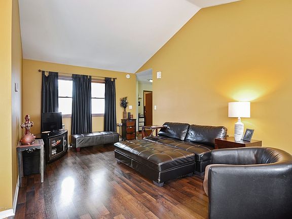 2nd image of 1308 Monmouth Ave