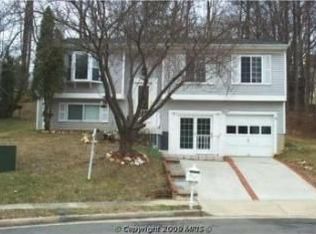 8807 Moverly Ct, Springfield, VA 22152