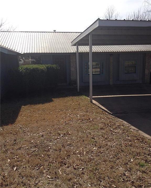 1st image of 5221 Meadow Creek Dr