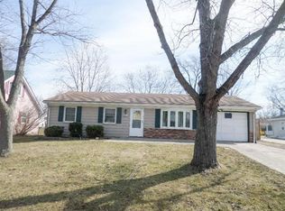 761 Fremont Rd, Valparaiso, IN 46385