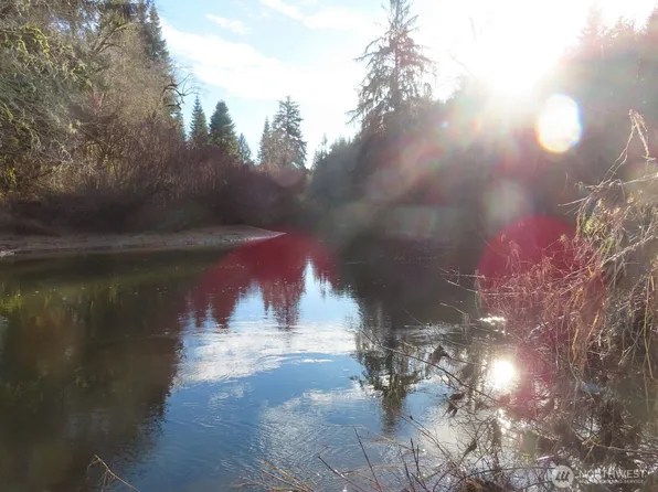 2431 N River Road, Cosmopolis, WA 98537