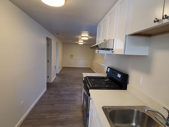5th image of 807 Lisbon St